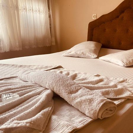 Hotel Gar อิซมีร์ ภายนอก รูปภาพ